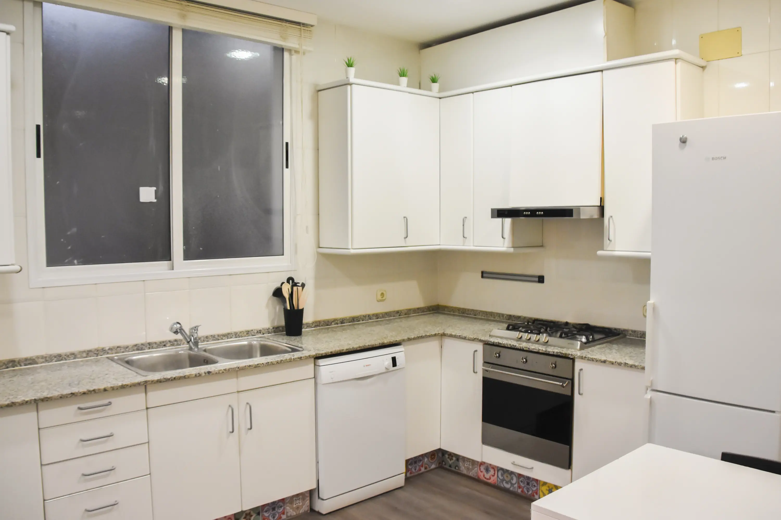 Kitchen 5