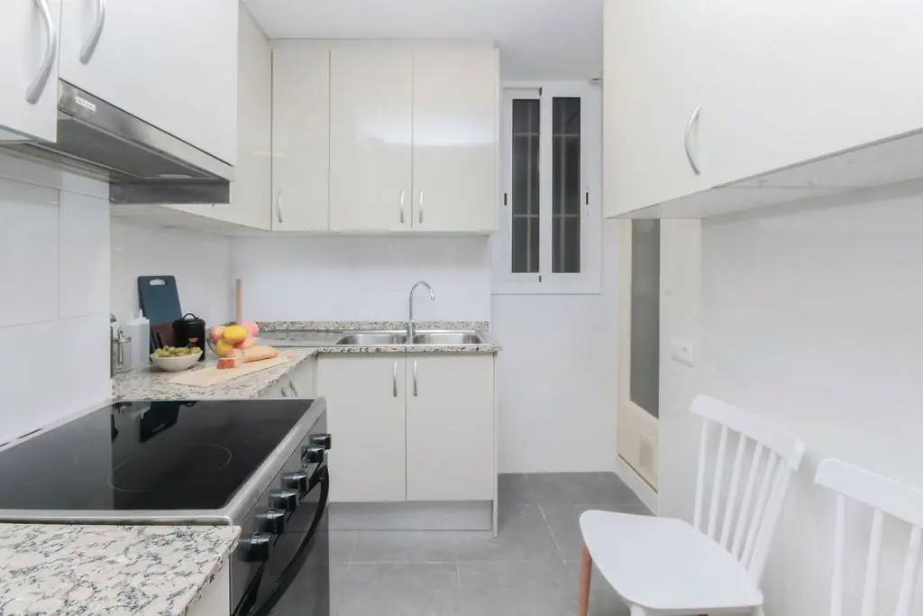 Kitchen 1