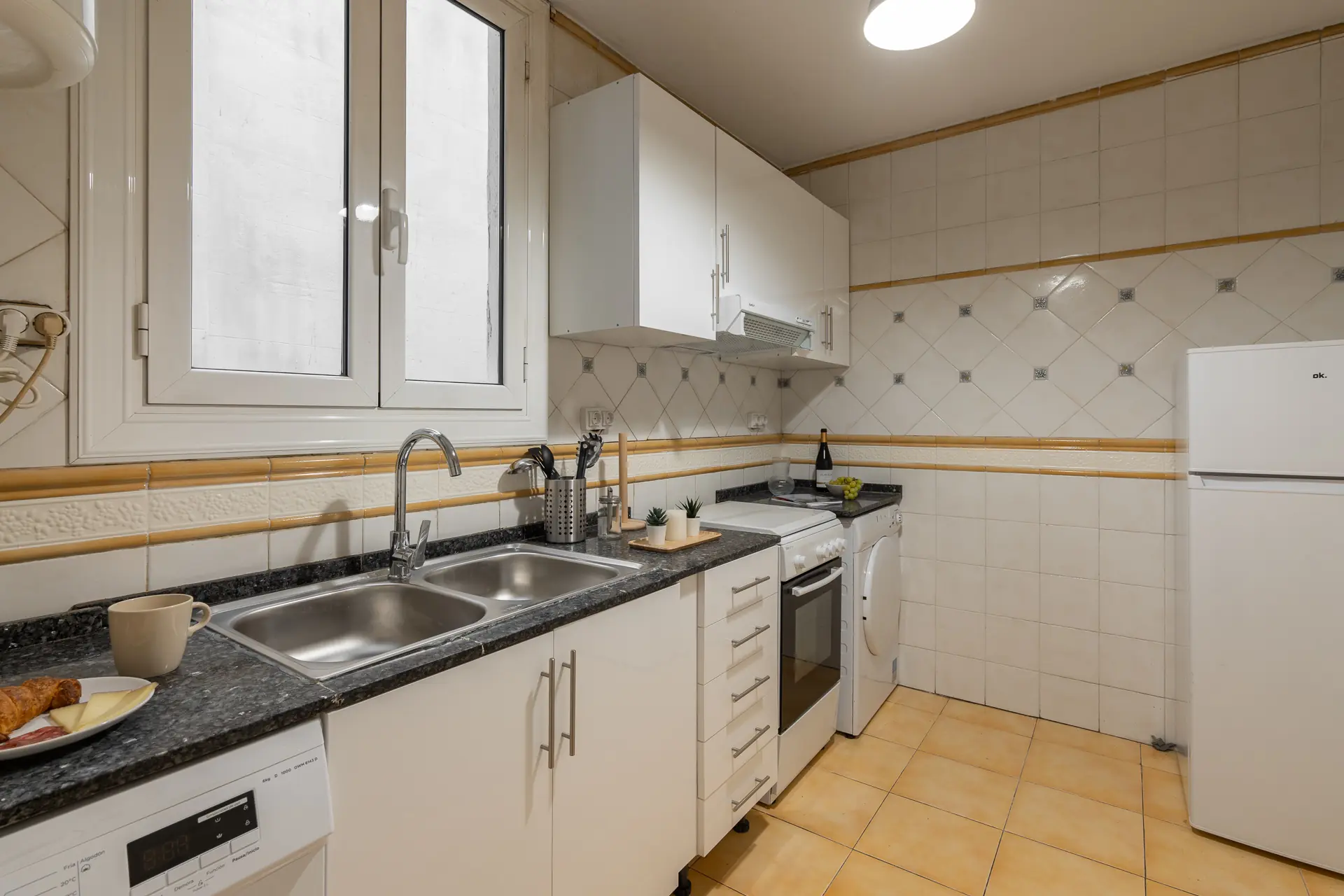 Kitchen 2