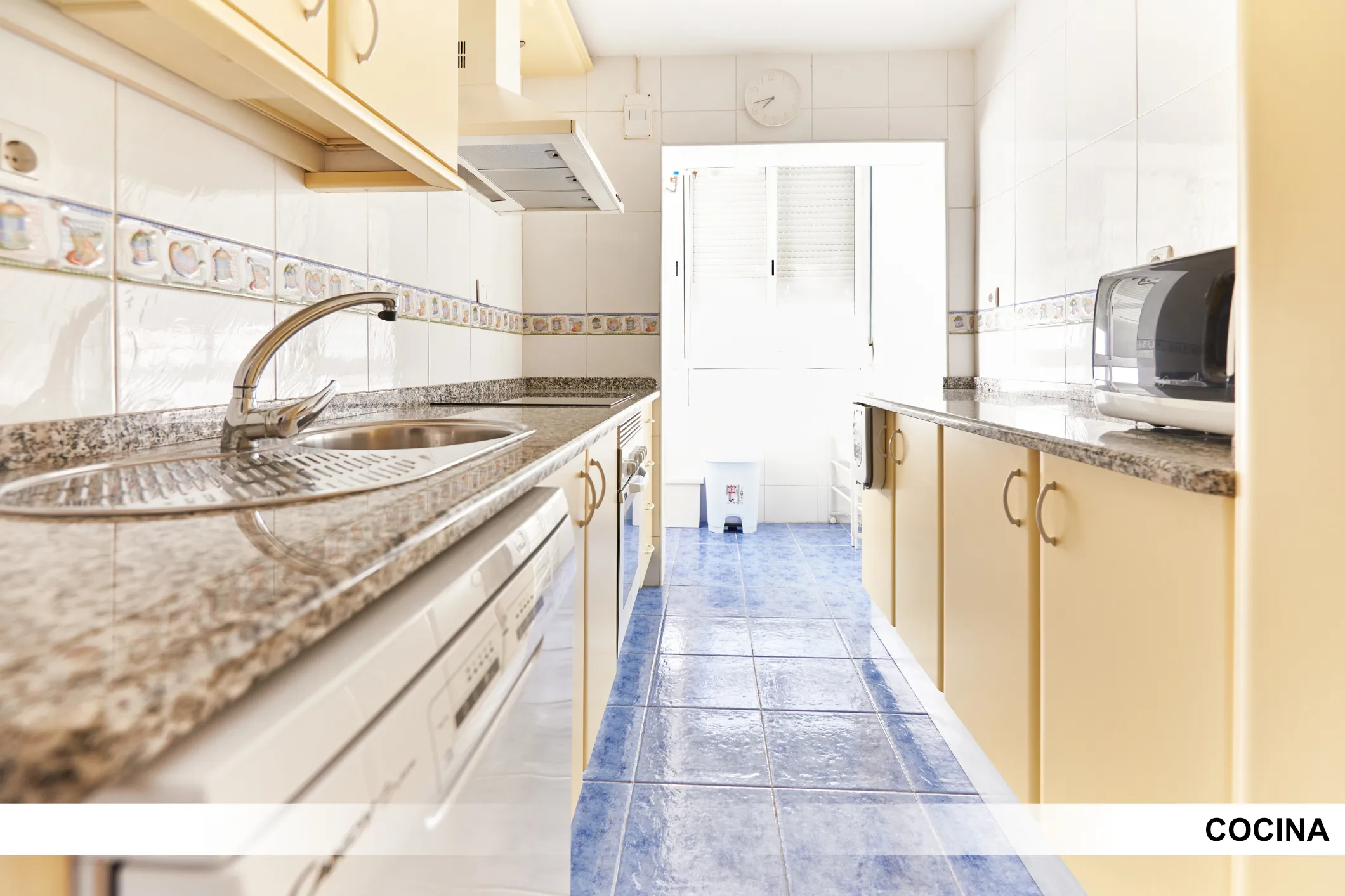 Kitchen 2