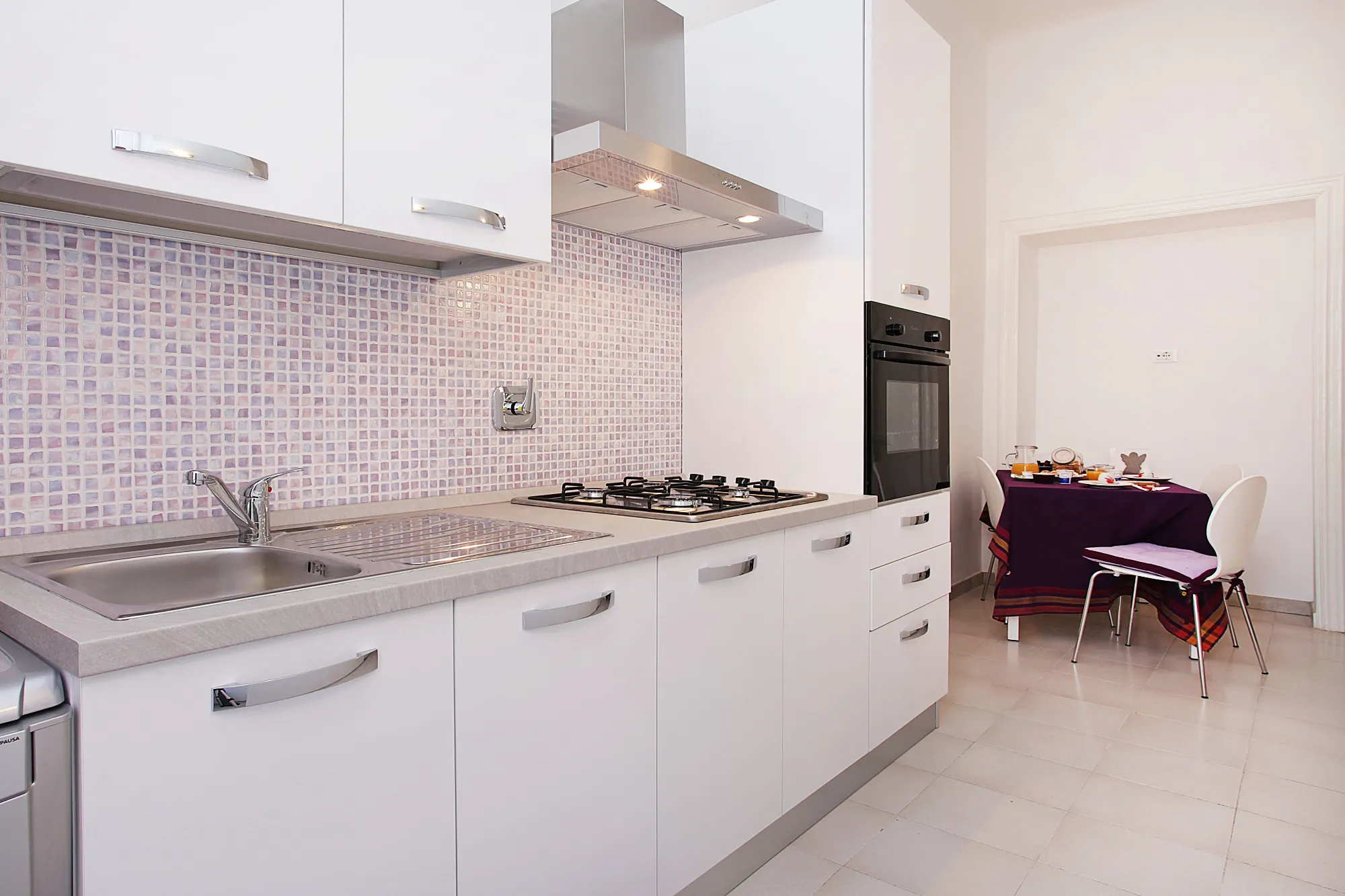 Kitchen 3
