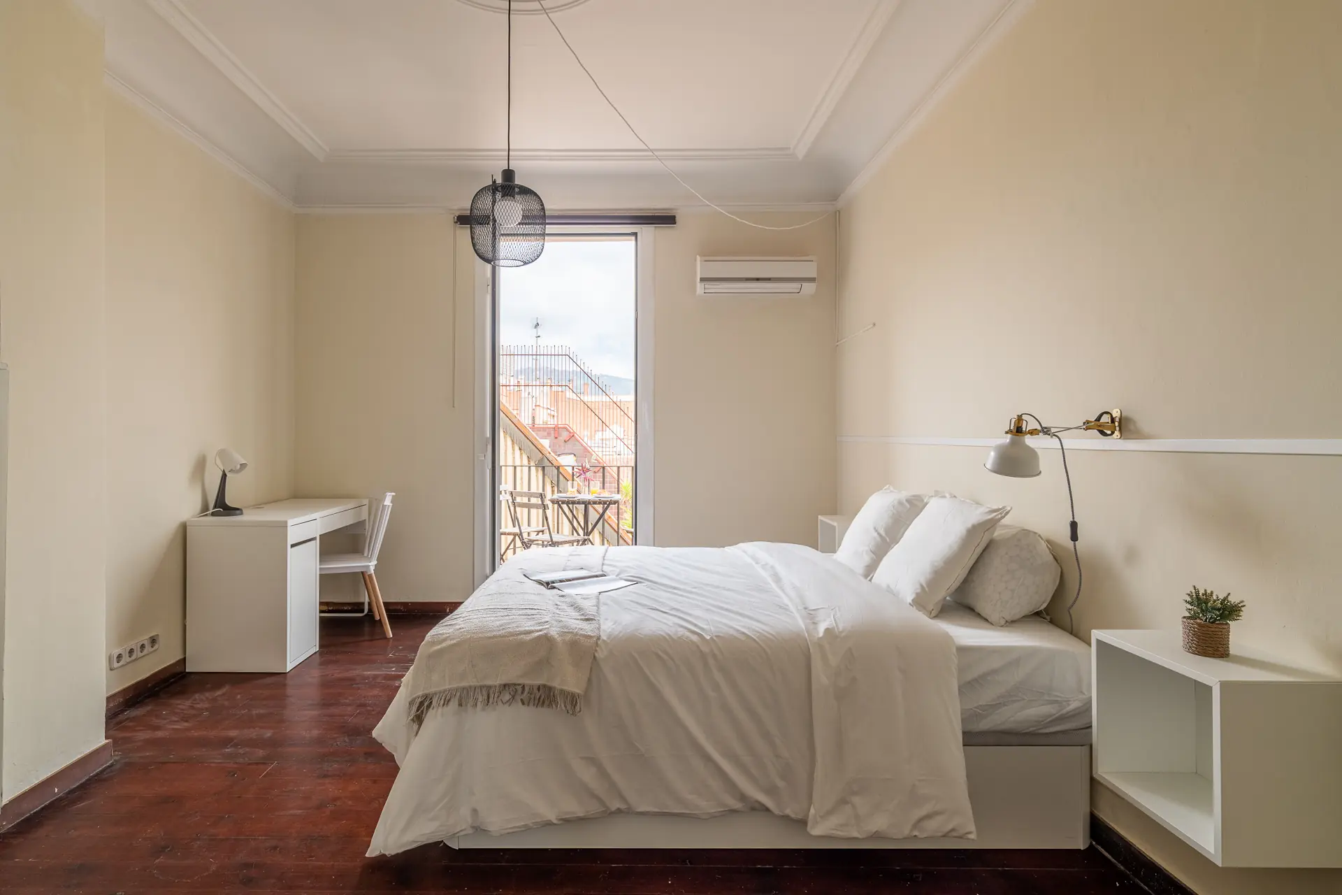 Private room in Barcelona photo 5