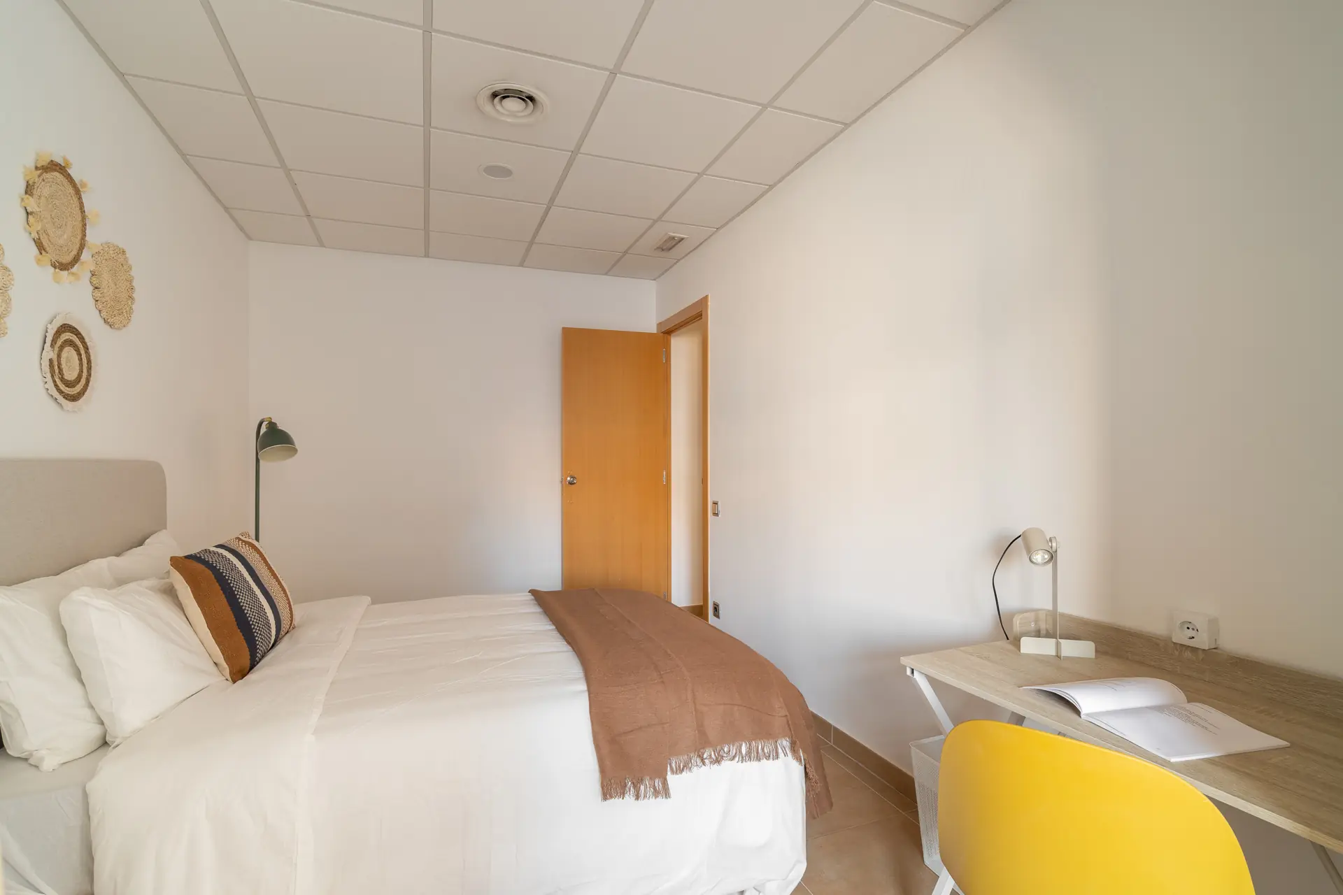 Private room in Barcelona photo 2