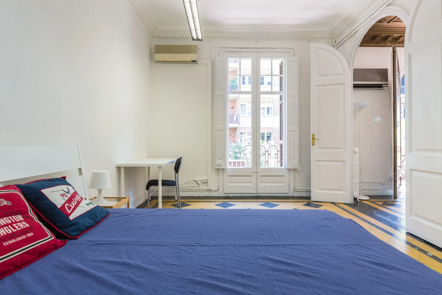Private room in Barcelona photo 3