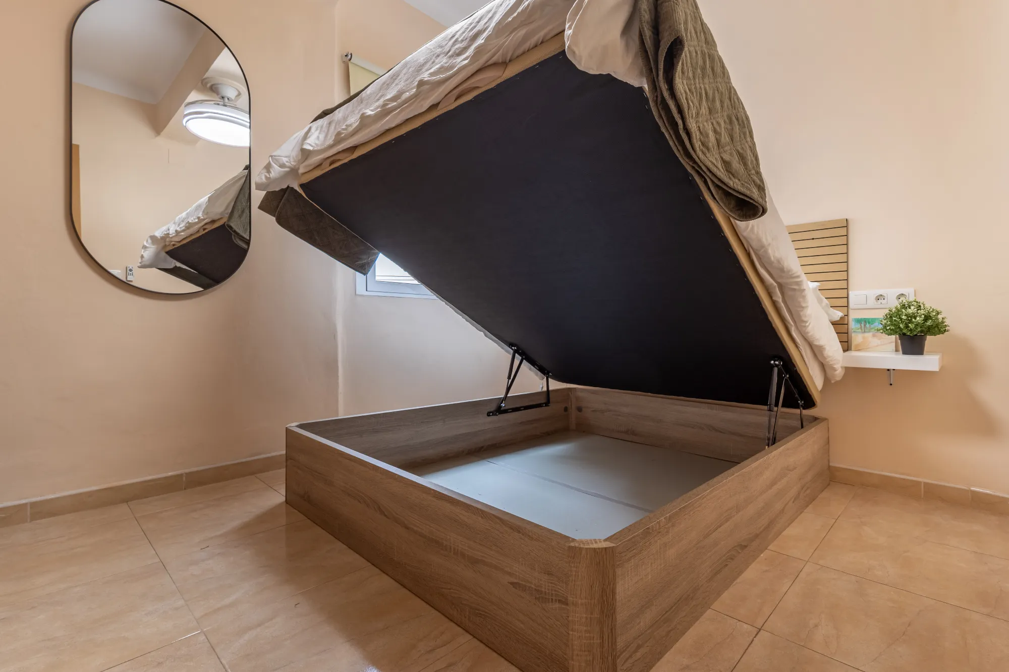 Private room in Granada photo 5